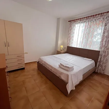 Kalpazo New Bazzar Apartment *