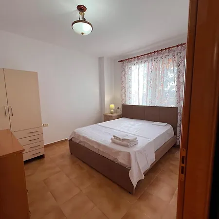 Kalpazo New Bazzar Apartment Tirana
